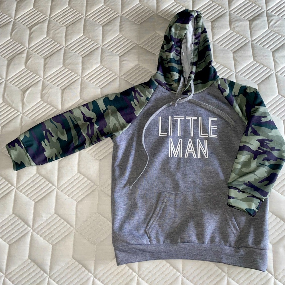 Boys size 7 hoodie